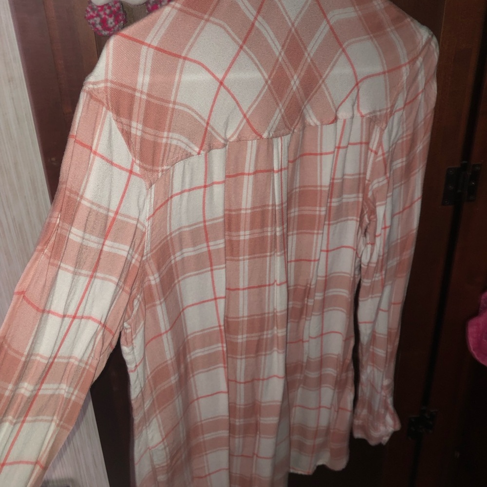 Light pink, Red, White flannel